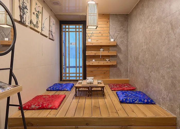 Hostel Artravel Myeongdong Seoul